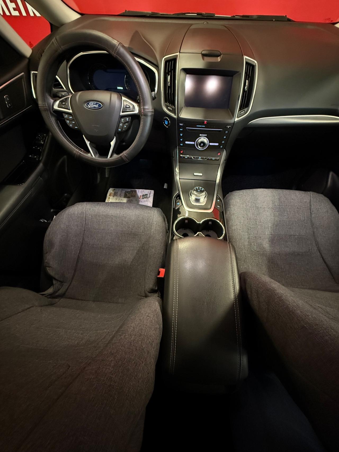 Ford Galaxy 7posti con gancio traino