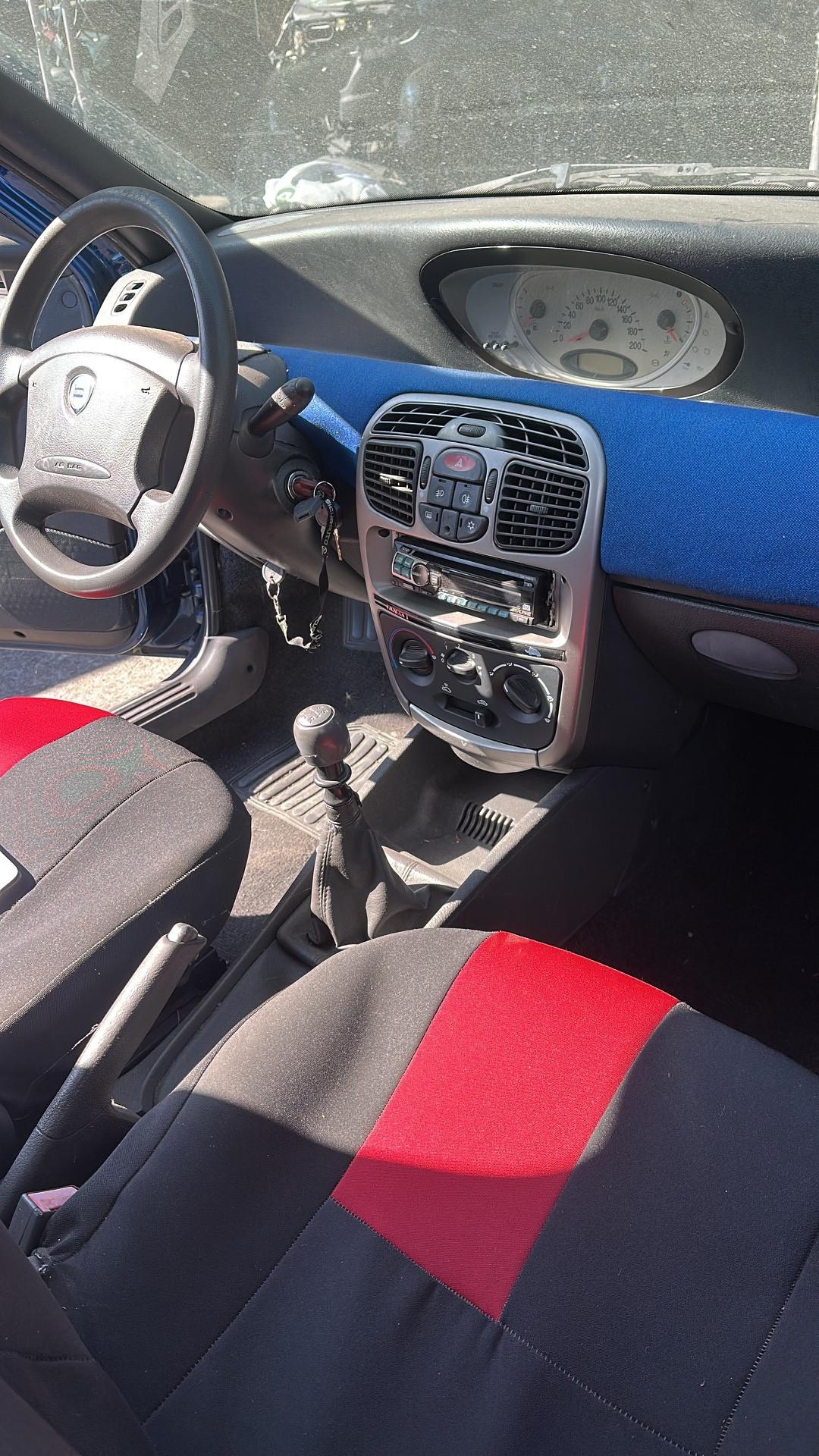 Lancia Y 1.2i cat LS