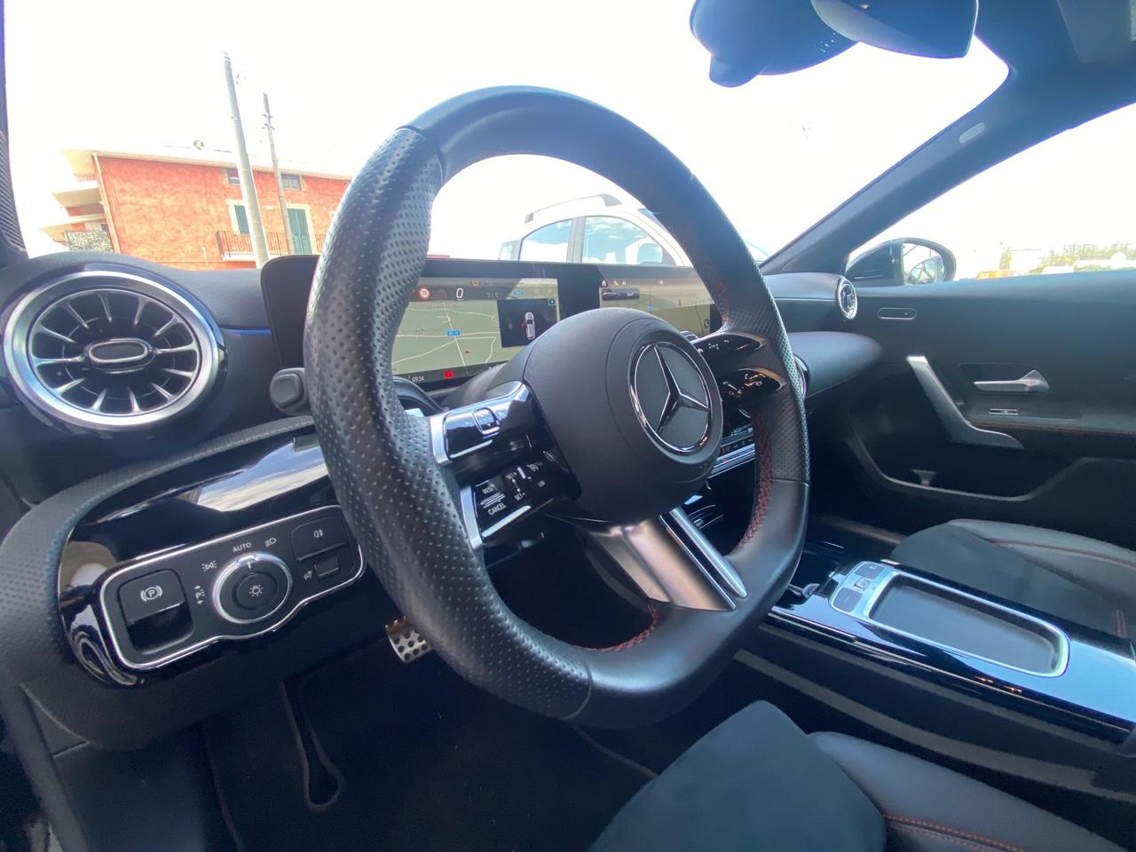 Mercedes-benz A 180 d Automatic AMG Line Premium Plus 116cv