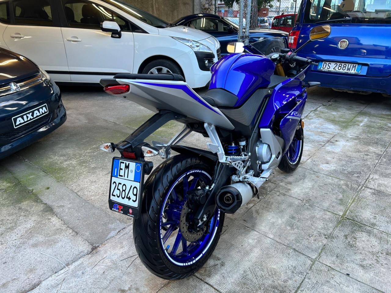 Yamaha YZF R125 ABS - Senza graffi!