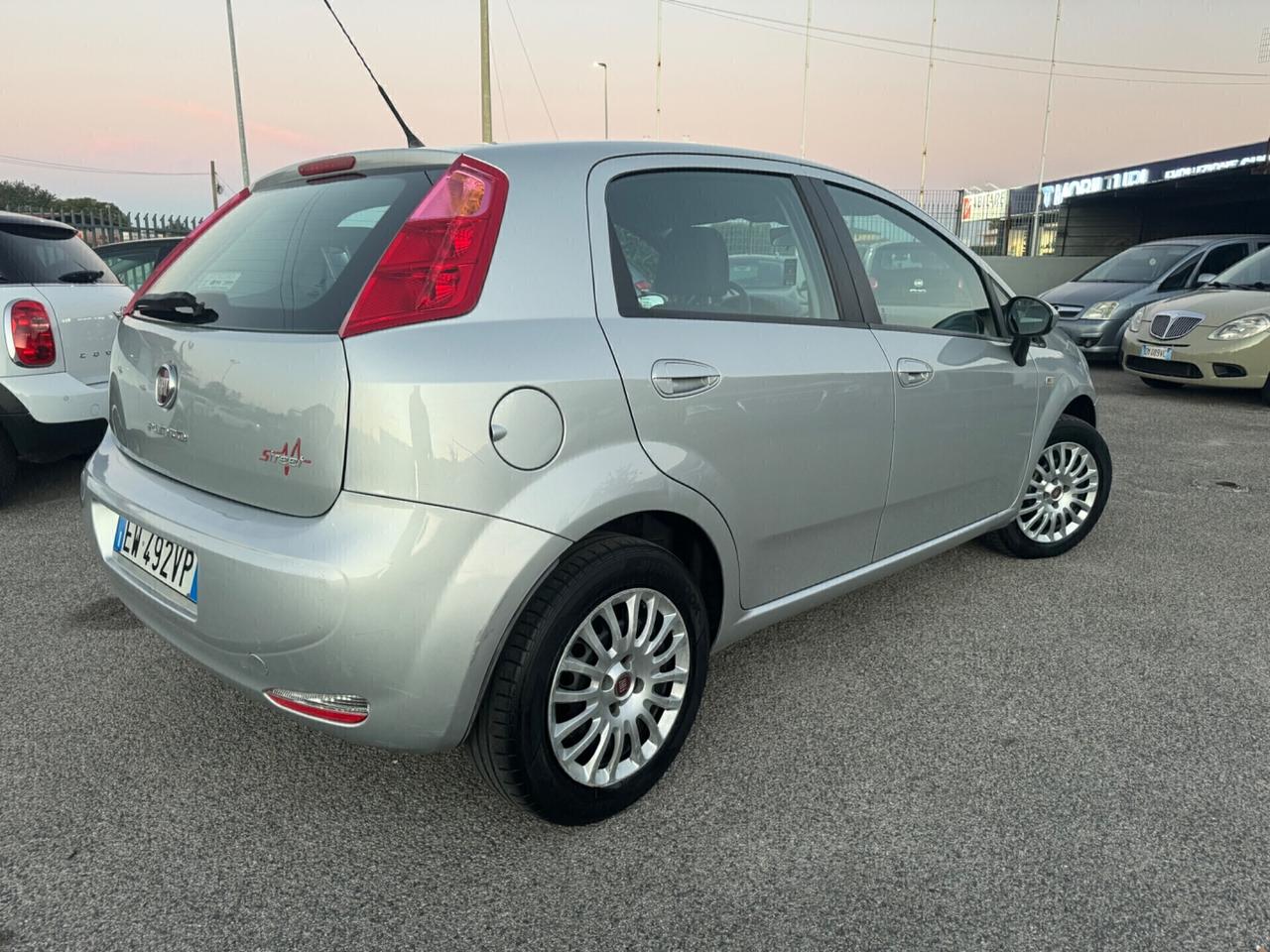 Fiat Punto 1.2 8V 5 porte Lounge 2014