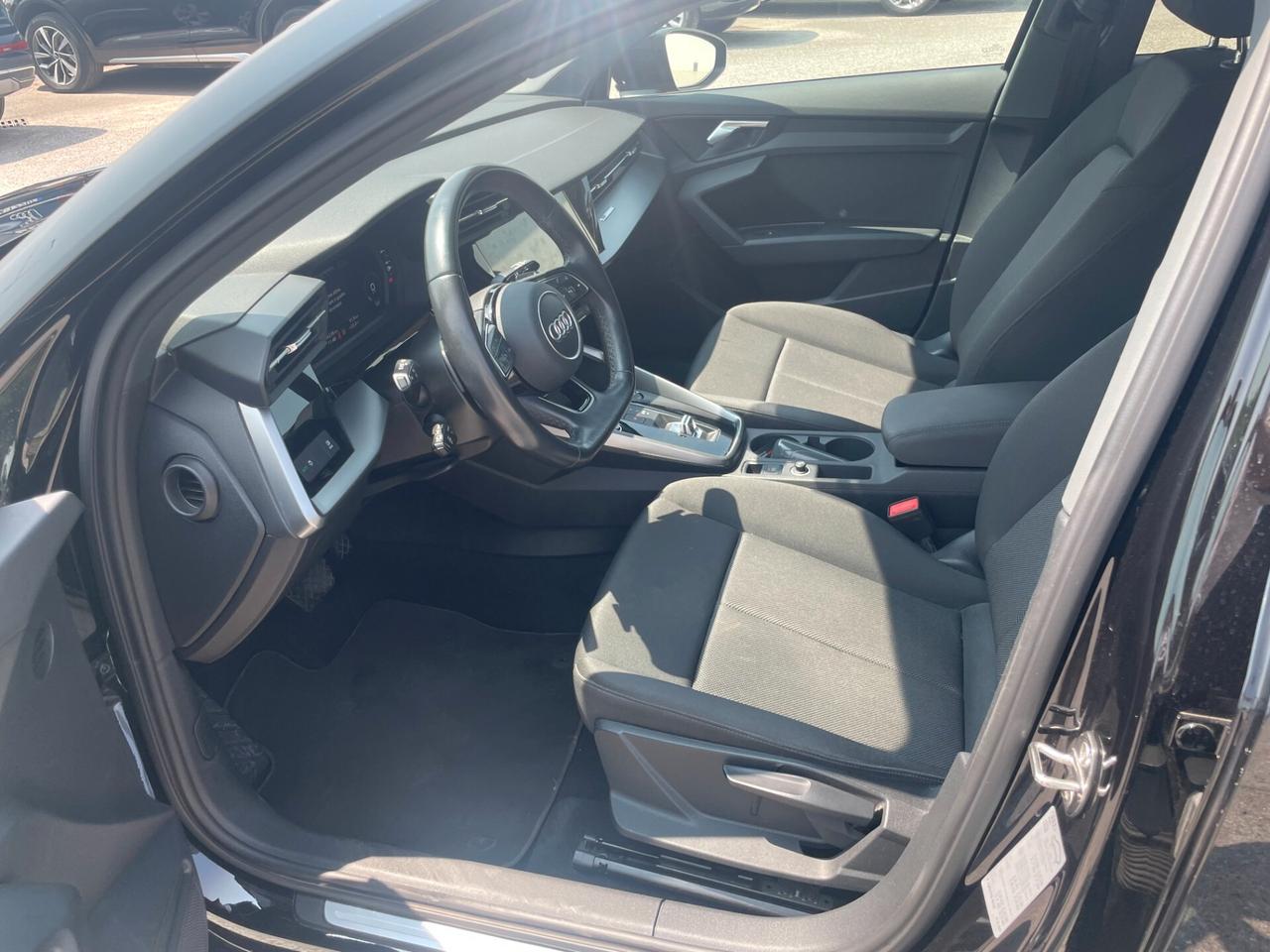 Audi A3 SPB 35 TDI S tronic S line Total Black