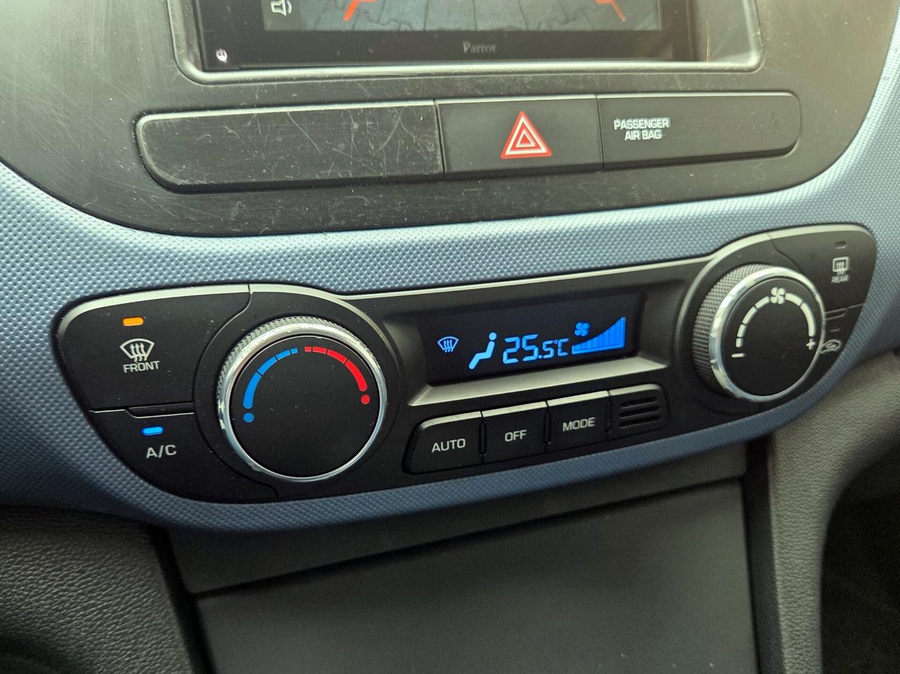 Hyundai i10 1.0 MPI Sound Edition