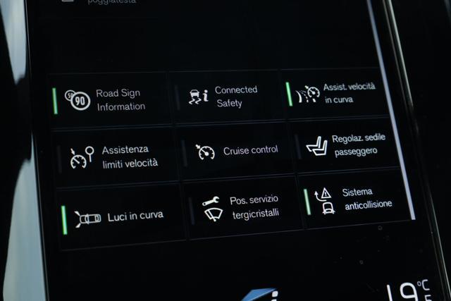 VOLVO XC90 B5 (d) AWD Geartronic 7 posti Inscription 4x4