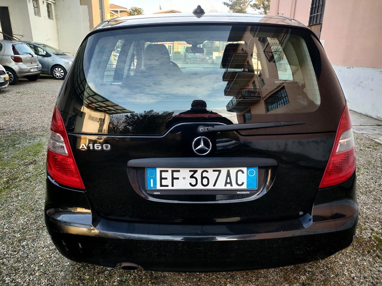 Mercedes-benz A 160 BlueEFFICIENCY Elegance