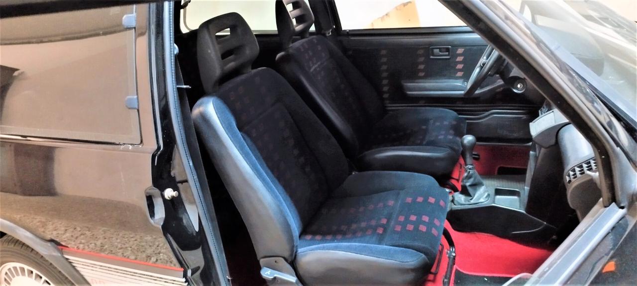 Fiat Uno turbo i.e. 3 porte Antiskid