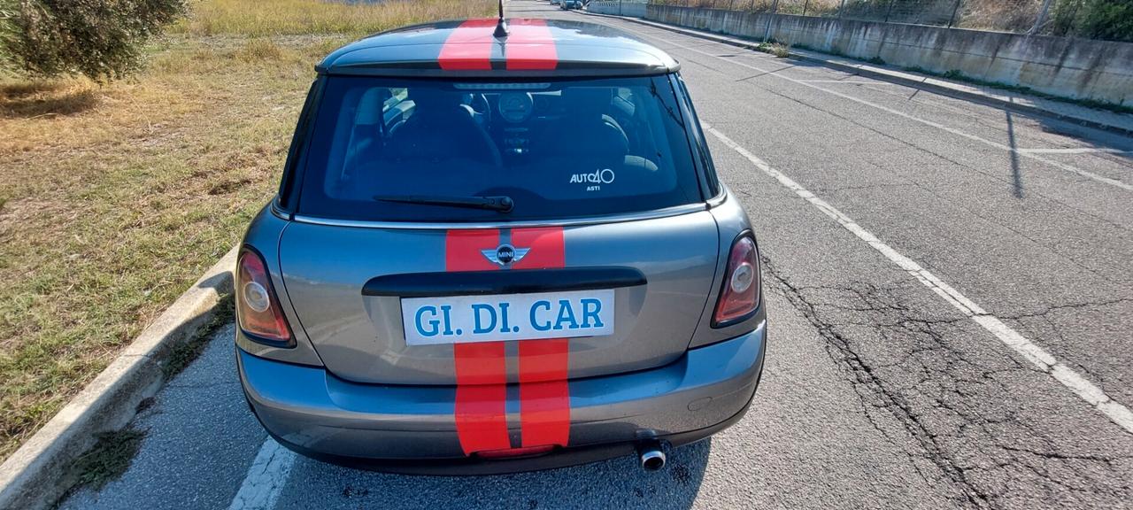 MINI COOPER MODELLO RAY 1,4 BENZINA X NEOPATENTATI LEGA IMPECCABILE