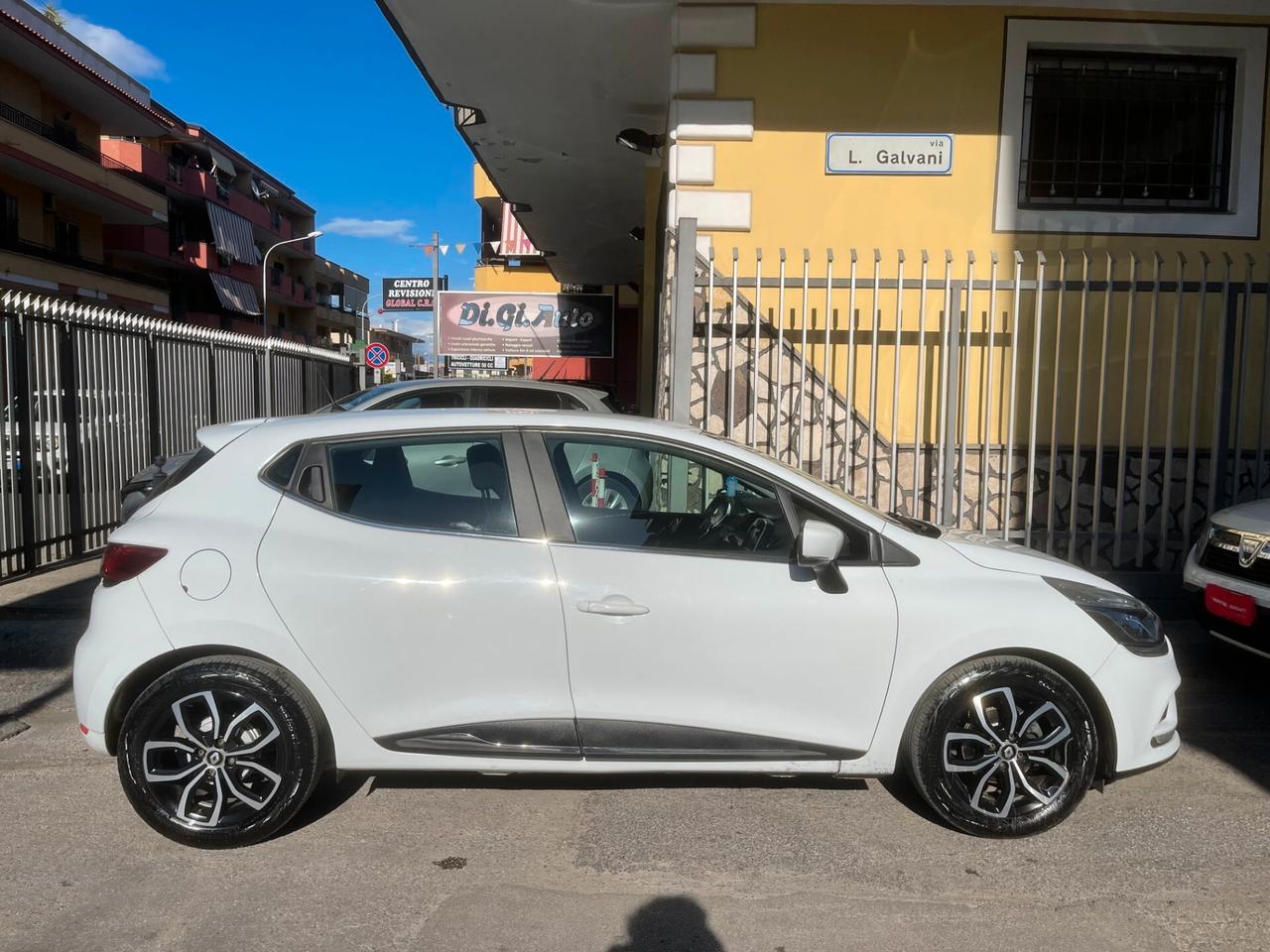 Renault Clio dCi 8V 90CV EDC Start&Stop 5 porte Energy Zen