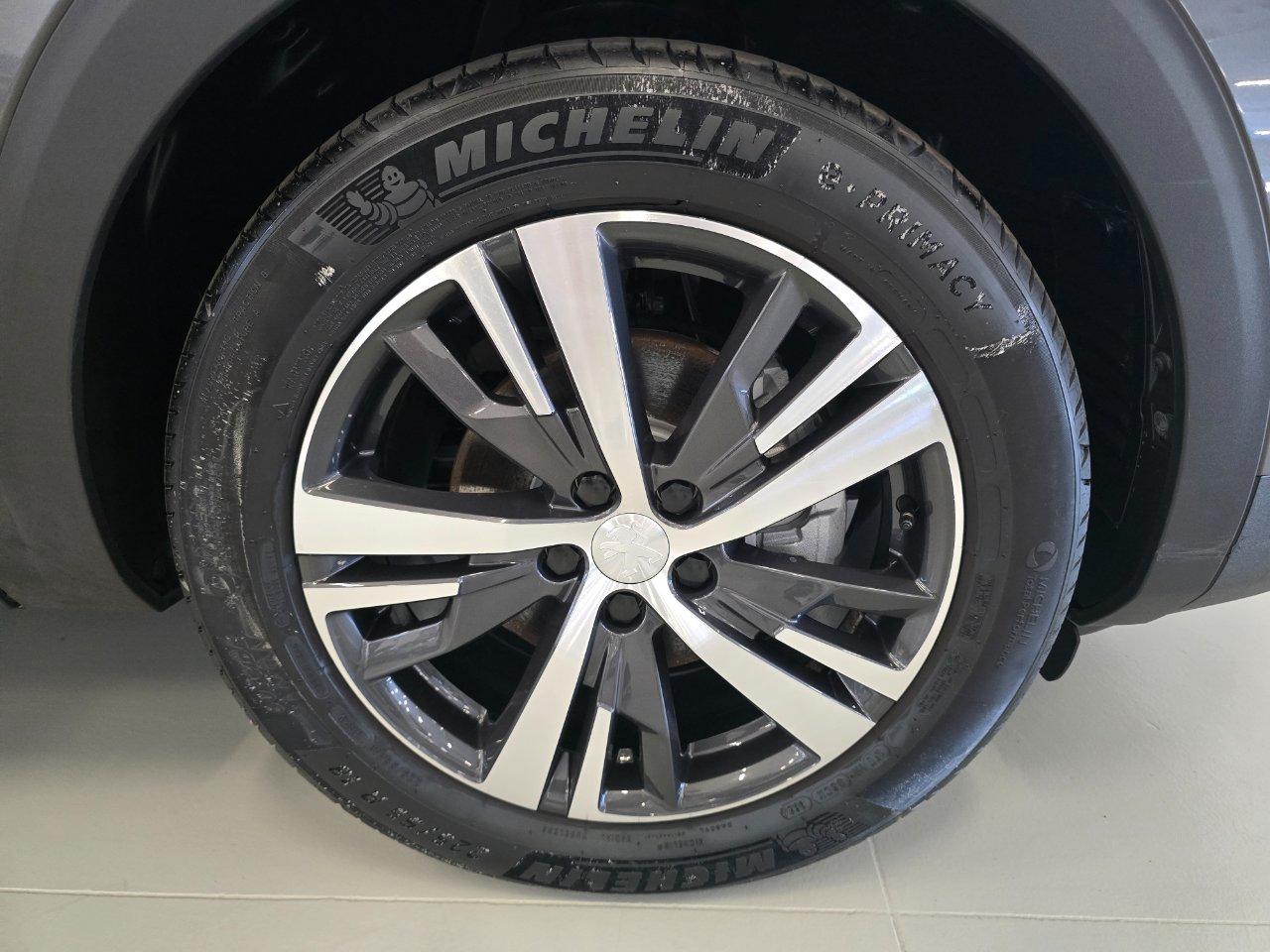 Peugeot 3008 PureTech Turbo 130 S&S Allure Pack