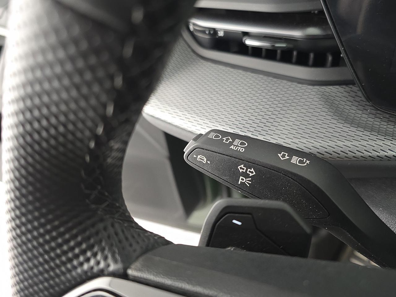 Audi Q5 2.0 tdi mhev+ launch edition s line quattro 204cv s-tronic