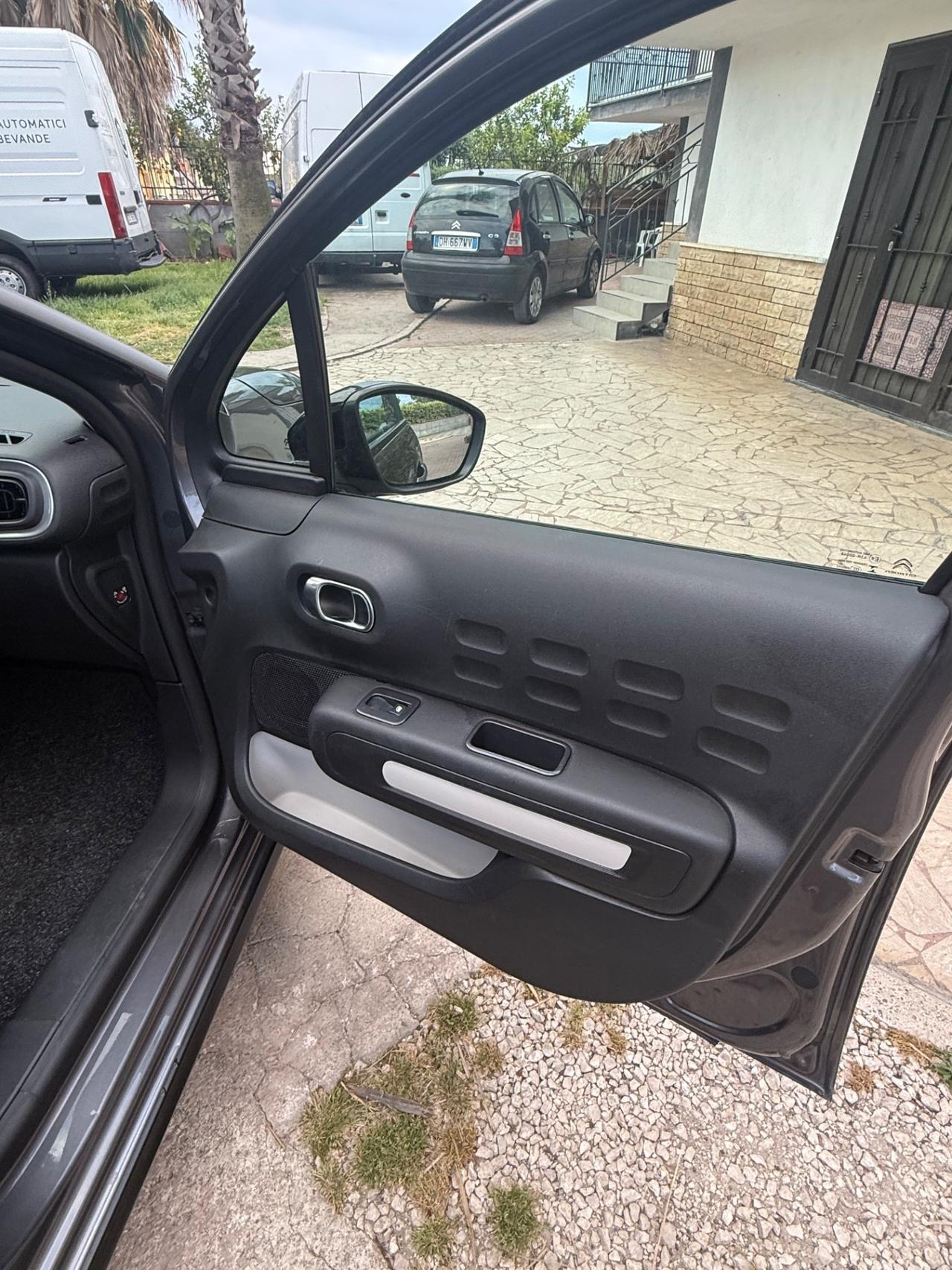 Citroen C3 BlueHDi 100 S&S Shine