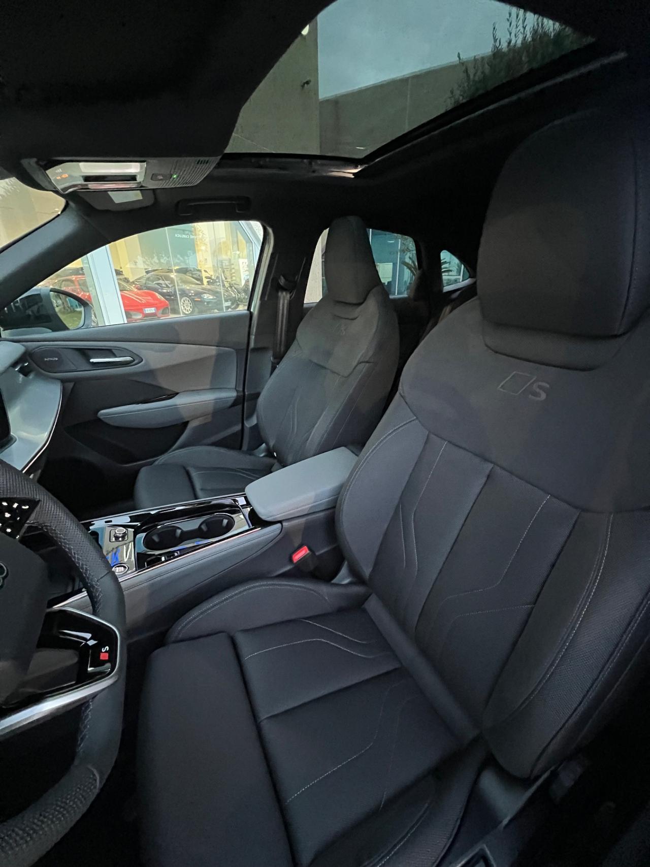 Audi Q3 Spb 2.0 S line Possibilità noleggio no scoring