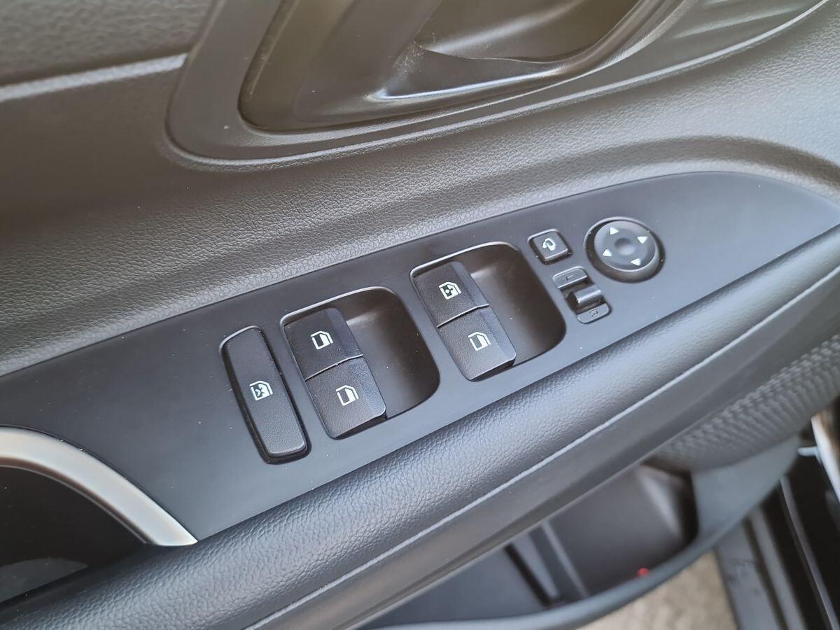HYUNDAI BAYON 1.2 BENZ/GPL XLINE