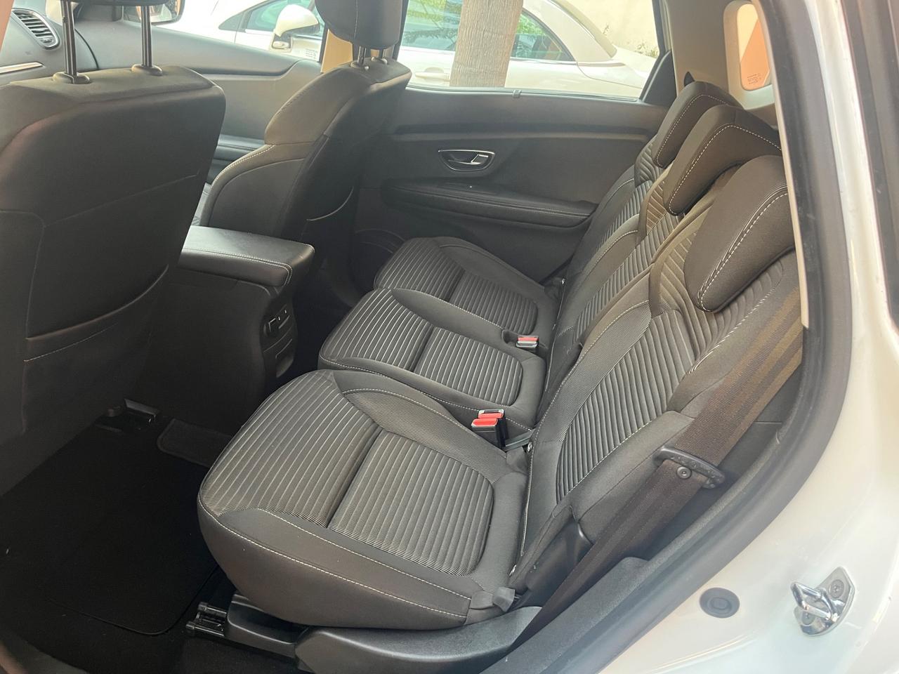 Renault Scenic Scénic dCi 8V 110 CV EDC Energy Bose