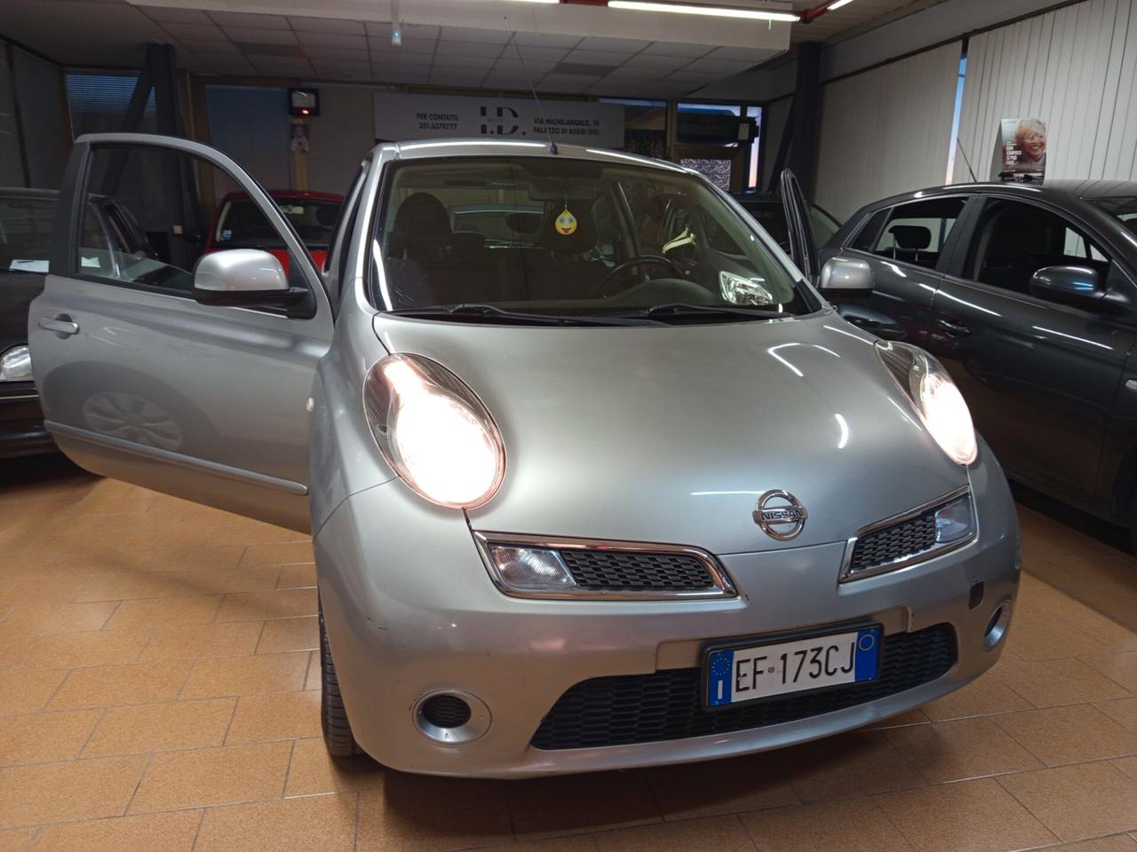 Nissan Micra 1.2 benzina, 100 mil chilometri ok neopatentati.