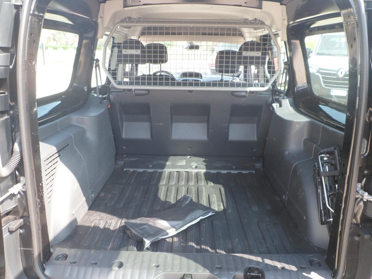 Renault Kangoo maxi 5 posti autovettura