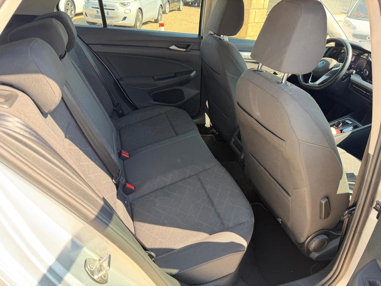 Volkswagen Golf 2.0 TDI DSG SCR Style