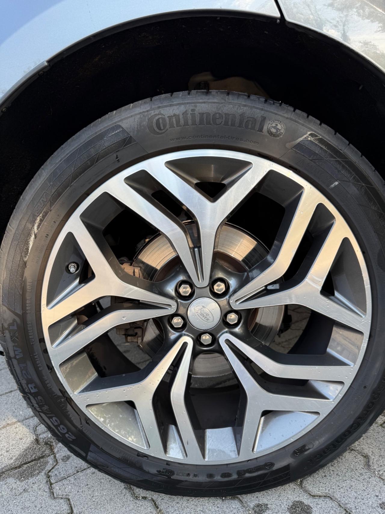 Land Rover Range Velar 2.0D I4 180 CV full optional