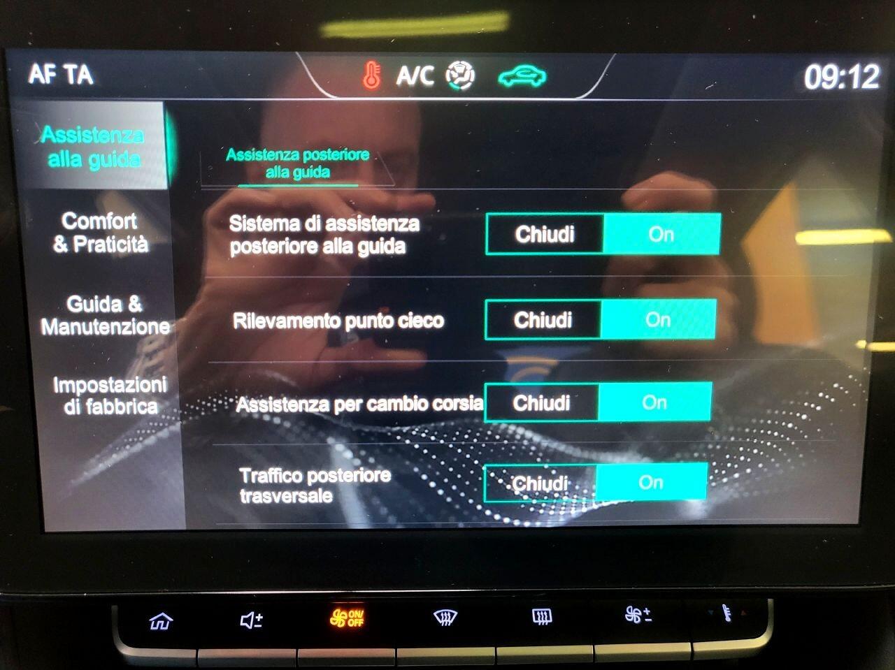 Mg ZS 1.0 Luxury Pelle Navi Telecamera Tetto