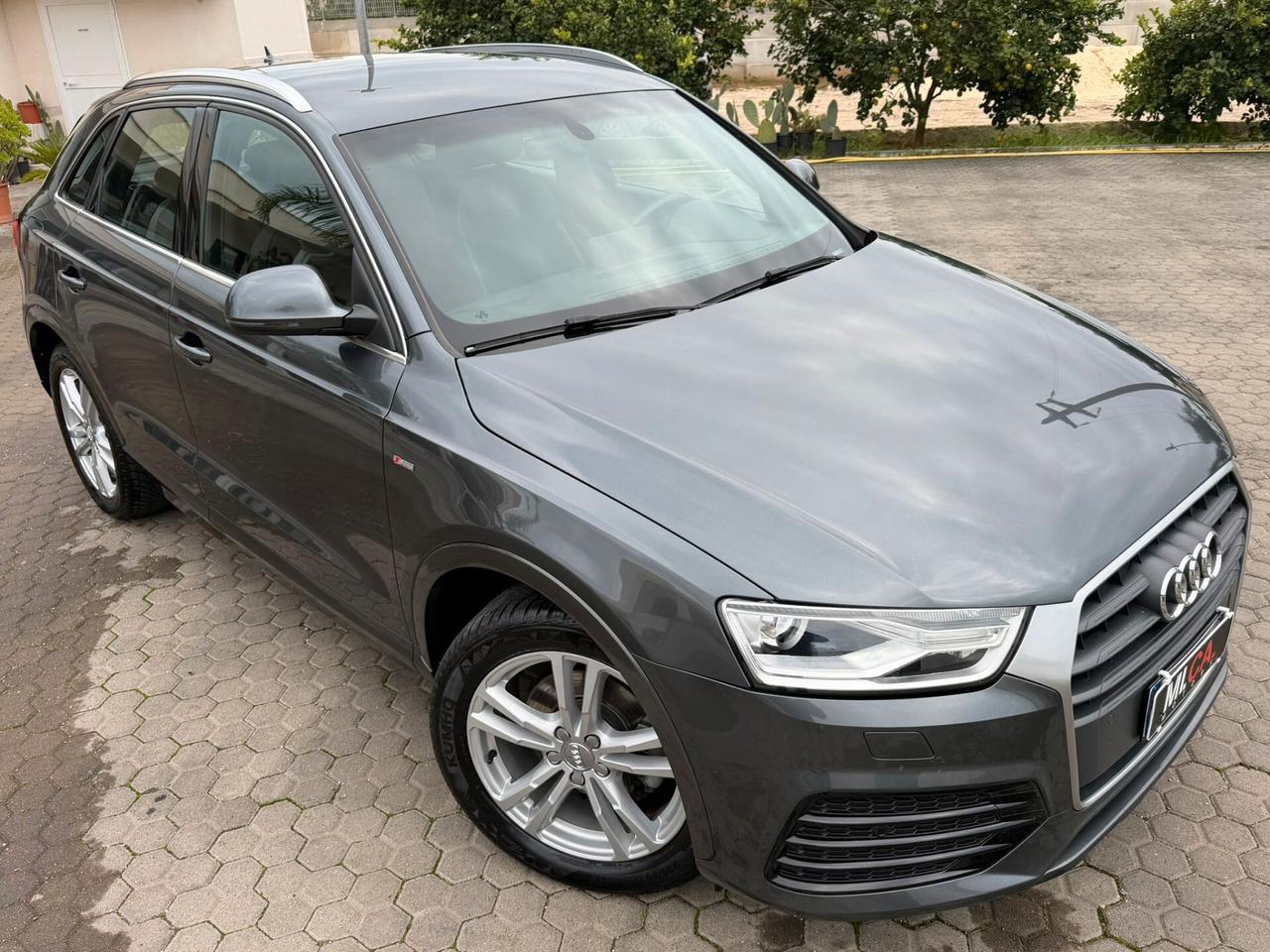 Audi Q3 2.0 TDI 120 CV S tronic Sport S-LINE