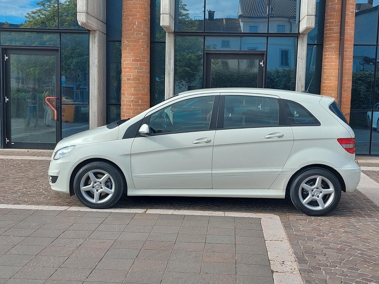 Mercedes-benz B 180 CDI #MP