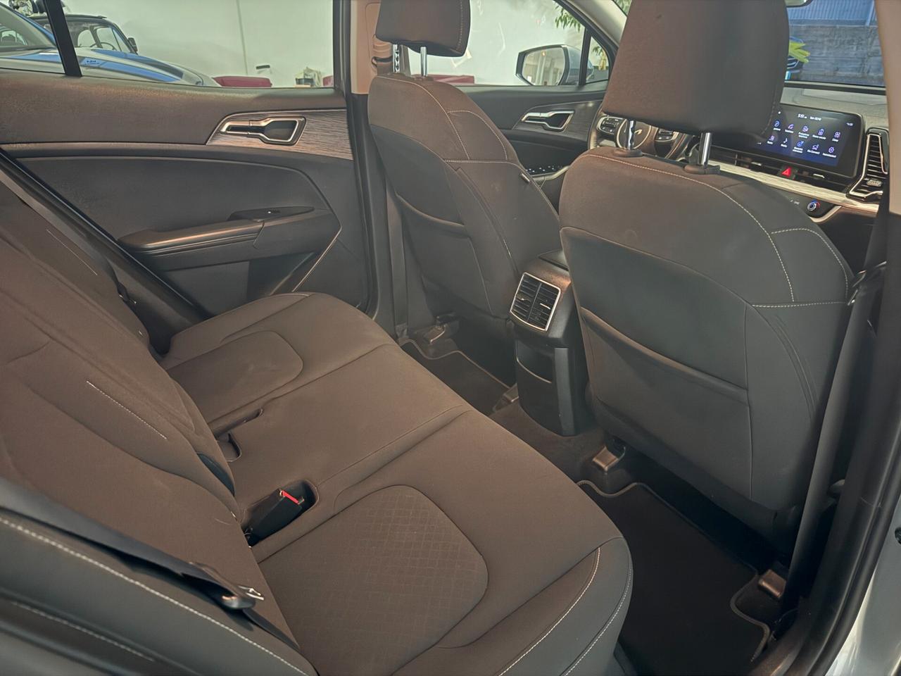 Kia Sportage V 2022 1.6 crdi mhev Business dct FullLed CarPlay