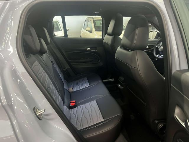 Jeep Avenger Avenger 1.2 turbo e-hybrid mhev Upland 4xe 145cv