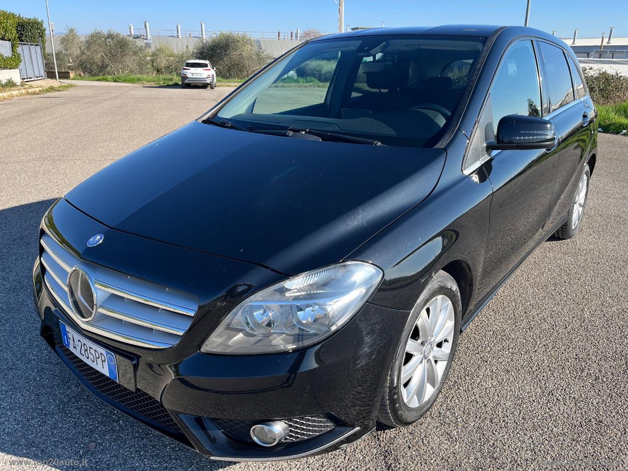 MERCEDES-BENZ B 180 CDI Automatic Executive