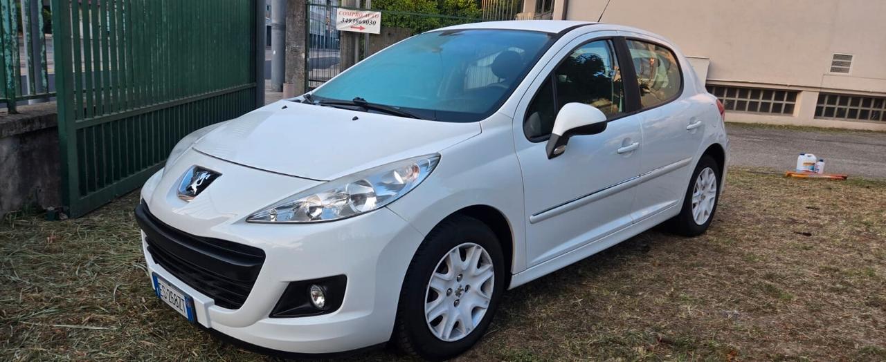 Peugeot 207 Plus 1.4 8V 75CV 5p. ECO GPL