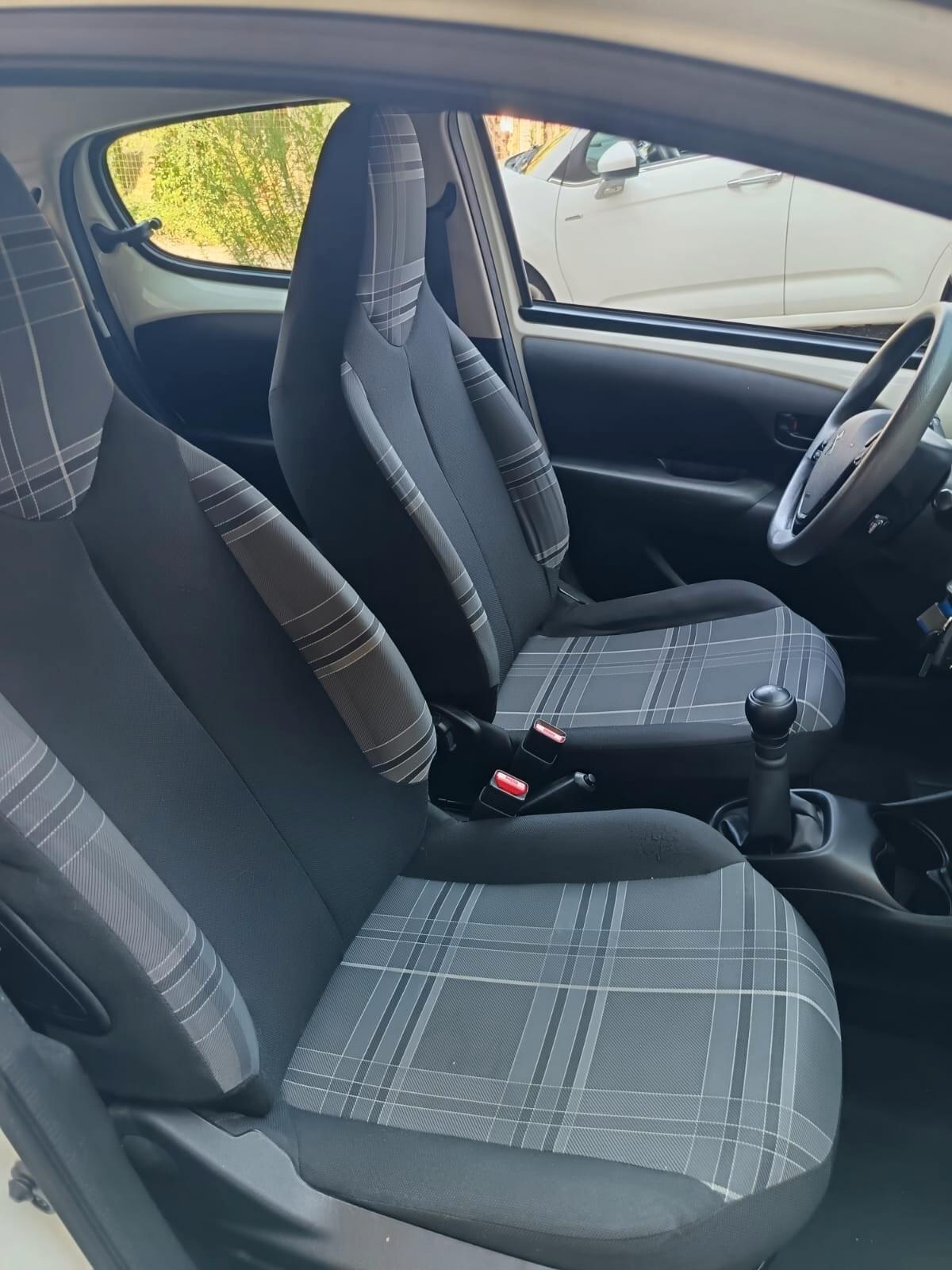 Peugeot 108 VTi 68 5 porte Allure TOP!
