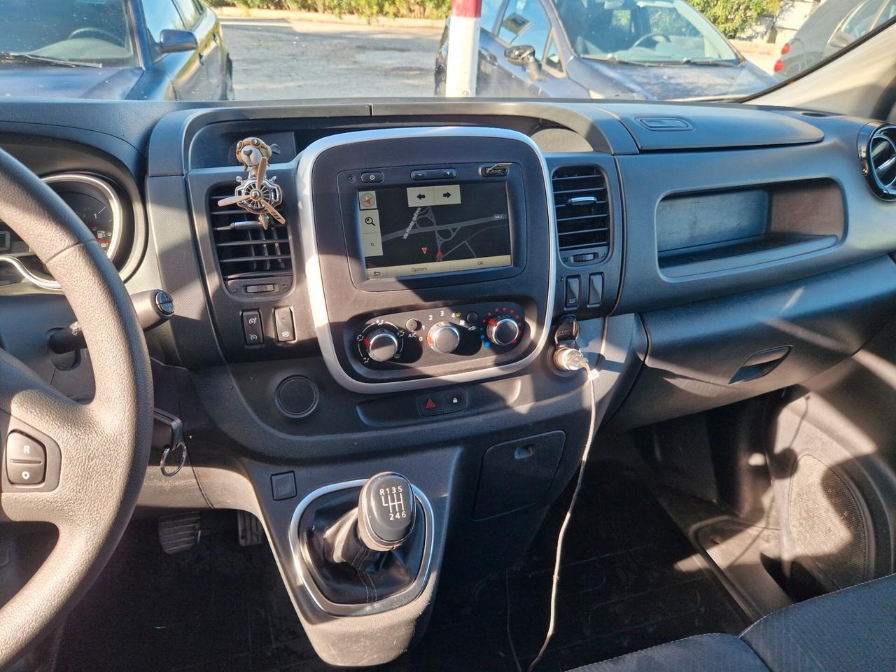 Renault Trafic T29 2.0 dCi 120CV PC-TN Furgone Ice