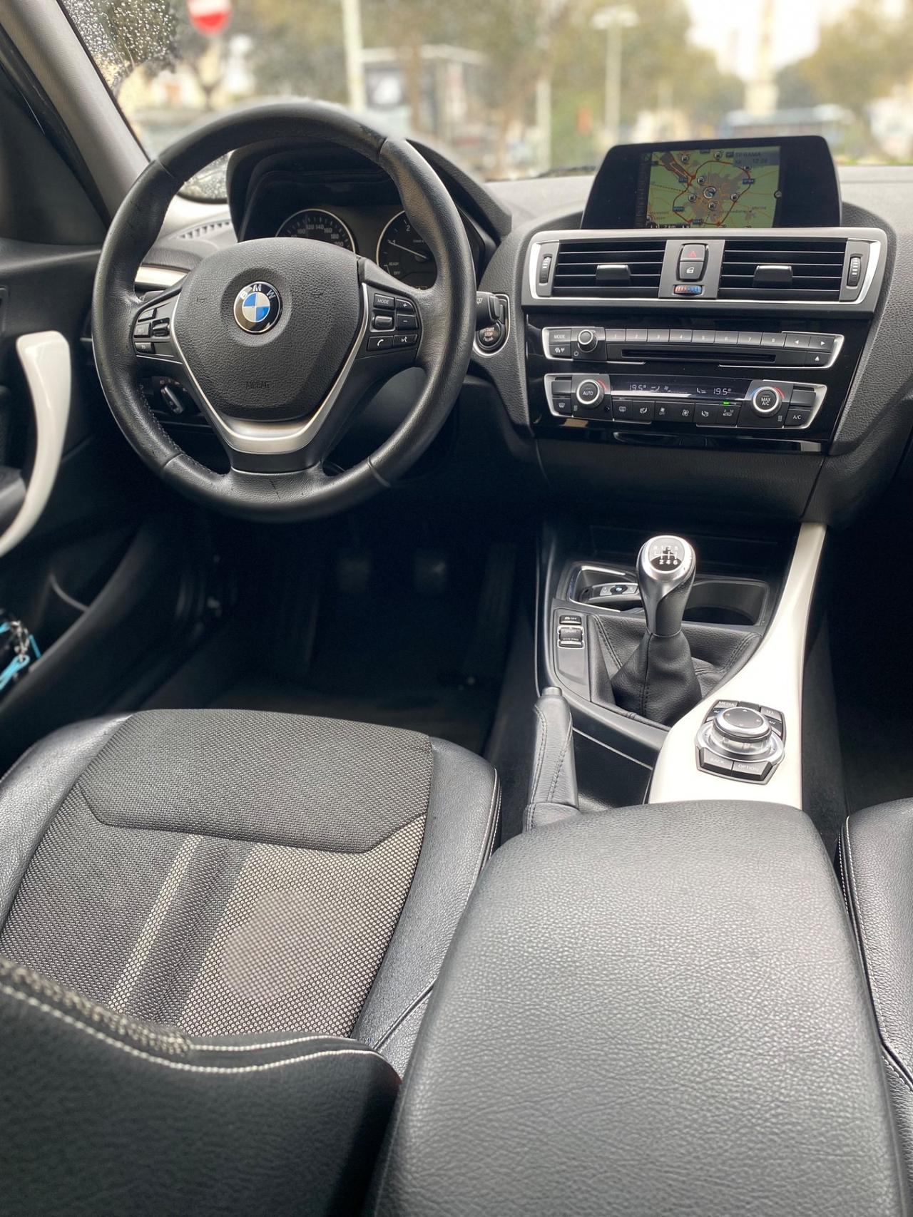 Bmw 116 116d 5p. Urban