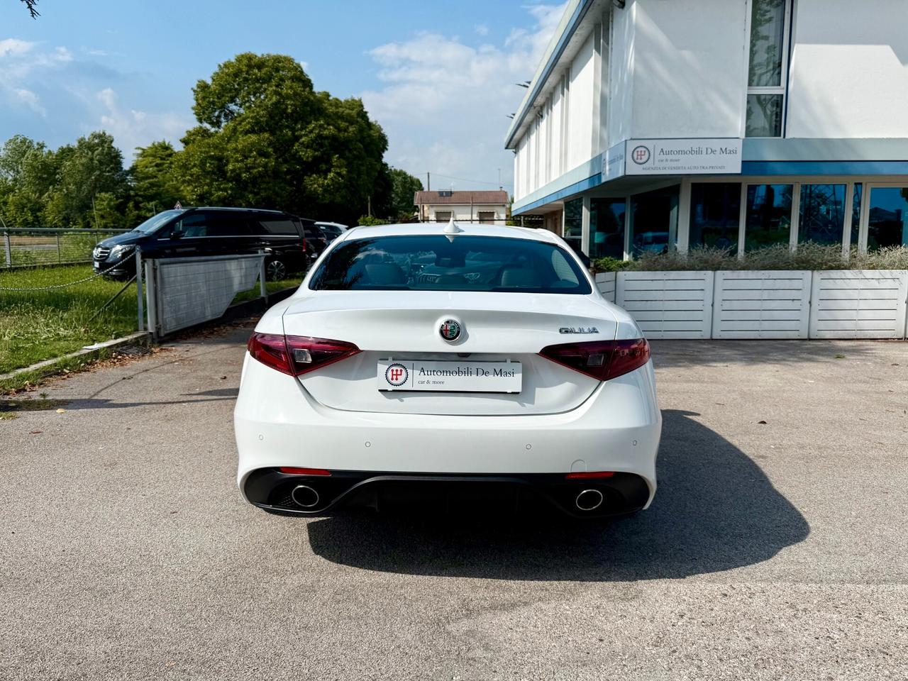 Alfa Romeo Giulia 2.2 t Business Sport Launch Edition 180cv auto