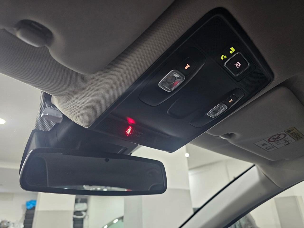 NUOVA RENAULT CAPTUR INTENS ENERGY BICOLOR EDITION 1.0 TCE 101CV B/GPL