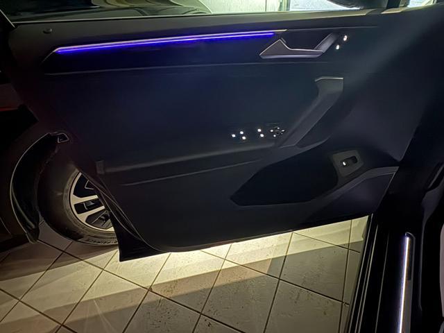 VOLKSWAGEN Tiguan 2.0 TDI 150 CV SCR DSG Elegance VIRTUAL