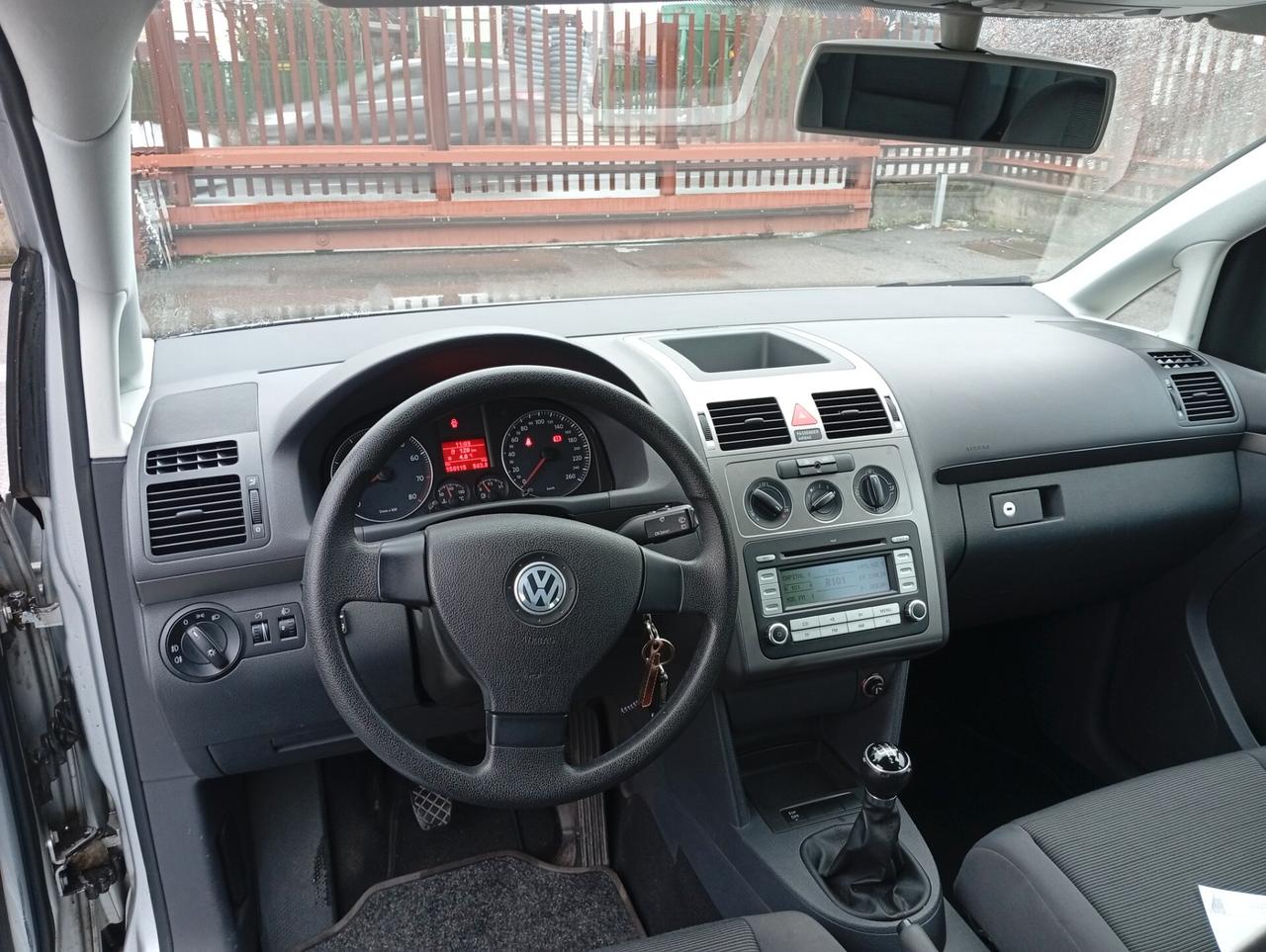 Volkswagen Touran 1.6 Trendline Bifuel G