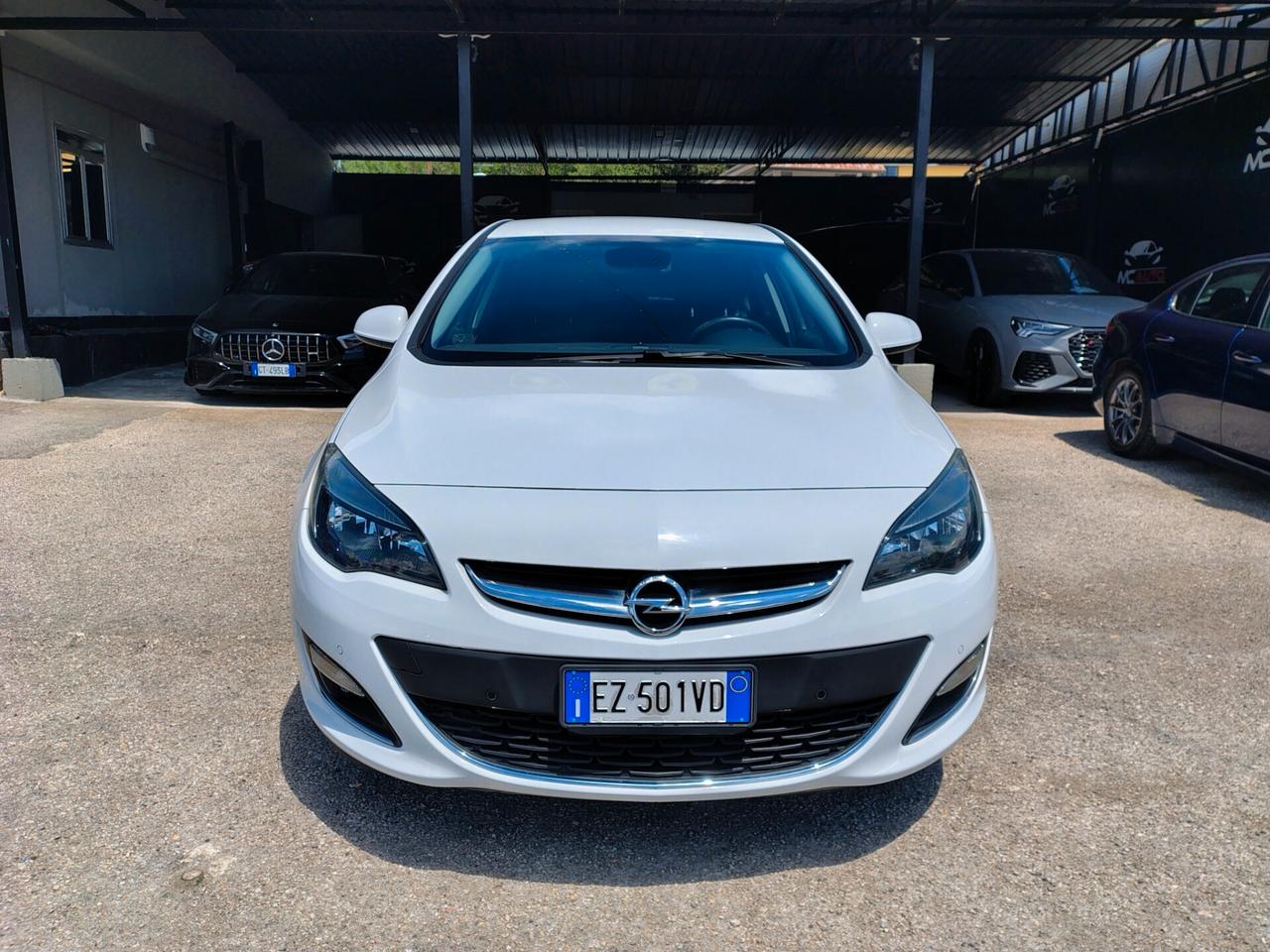 Opel Astra 1.4 Turbo 140CV 5 porte Cosmo