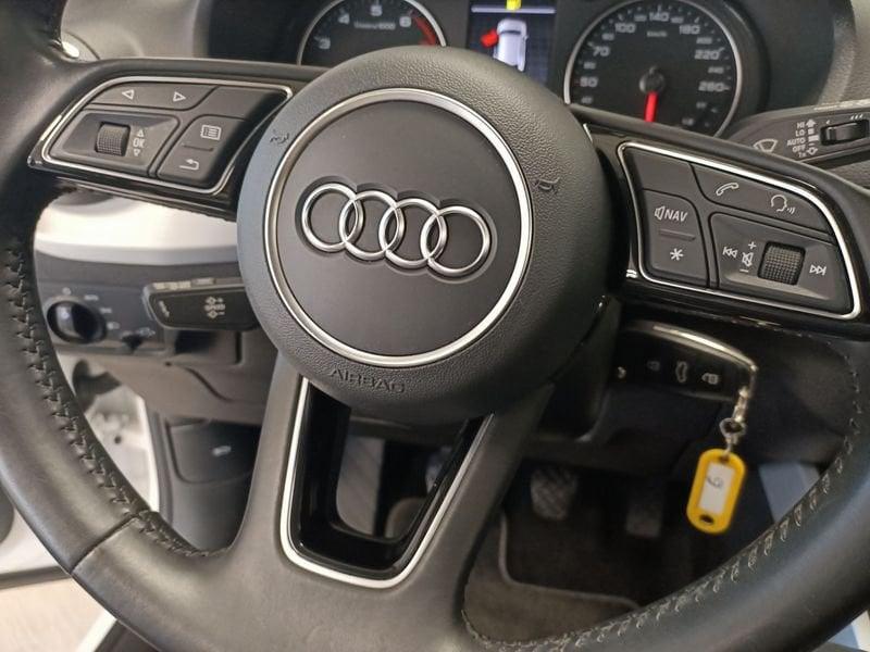 Audi Q2 30 TDI S tronic Business