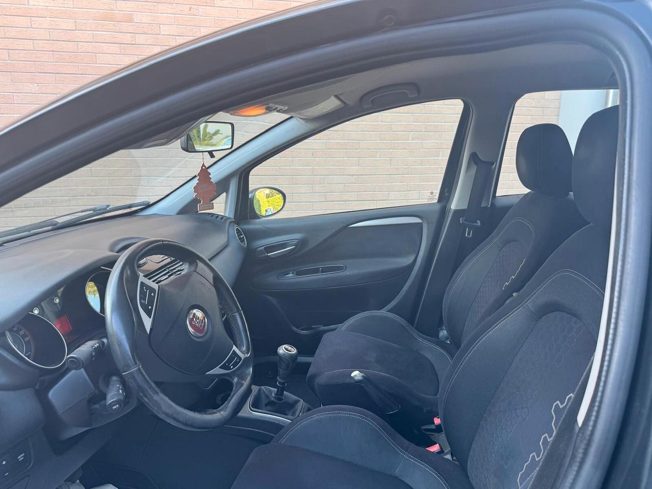 Fiat Punto 1.3 MJT II 75 CV 5 porte Lounge