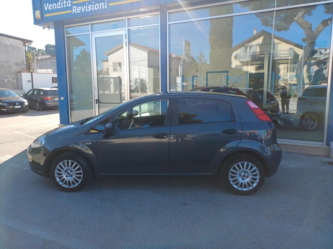 Fiat Punto 1.3 MJT II 75 CV 5 porte Lounge