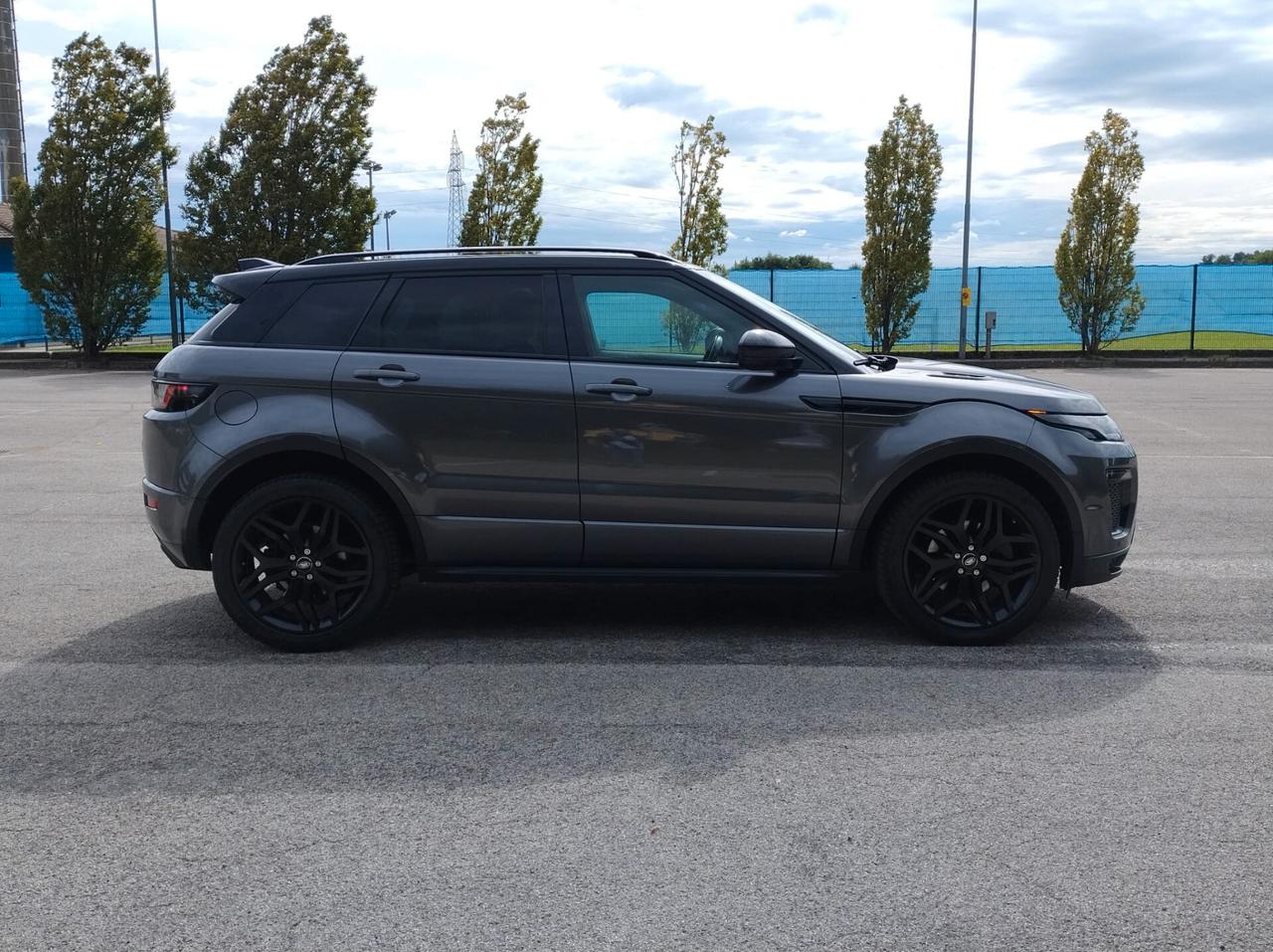 Land Rover RR Evoque 2.0d AWD 180cv GANCIO TRAINO