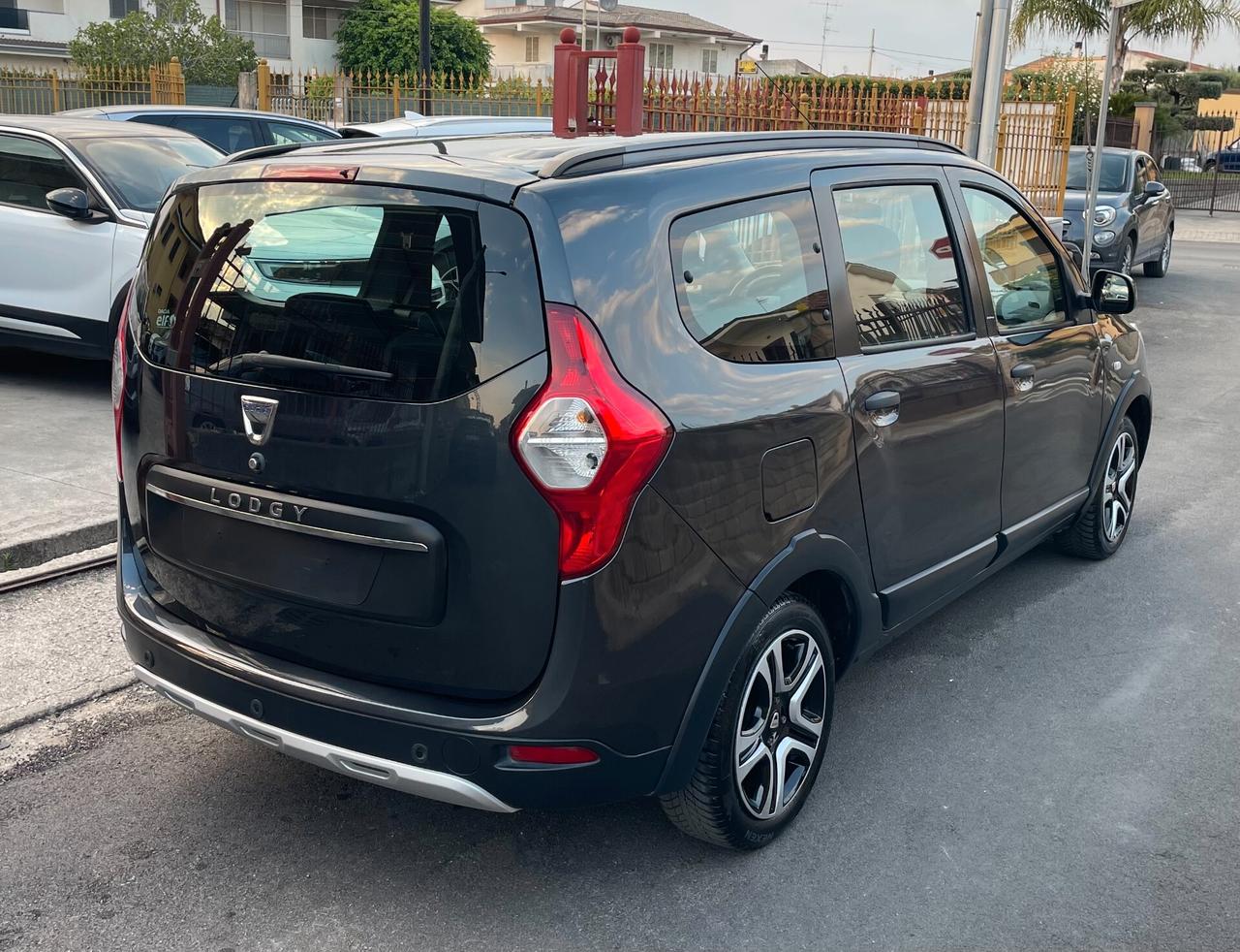 DACIA Lodgy Stepway 1.5 dCi 8V 110CV 7 POSTI