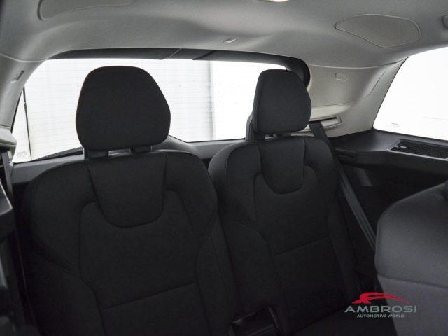 VOLVO XC90 2.0 b5 Plus Bright awd 7p.ti auto