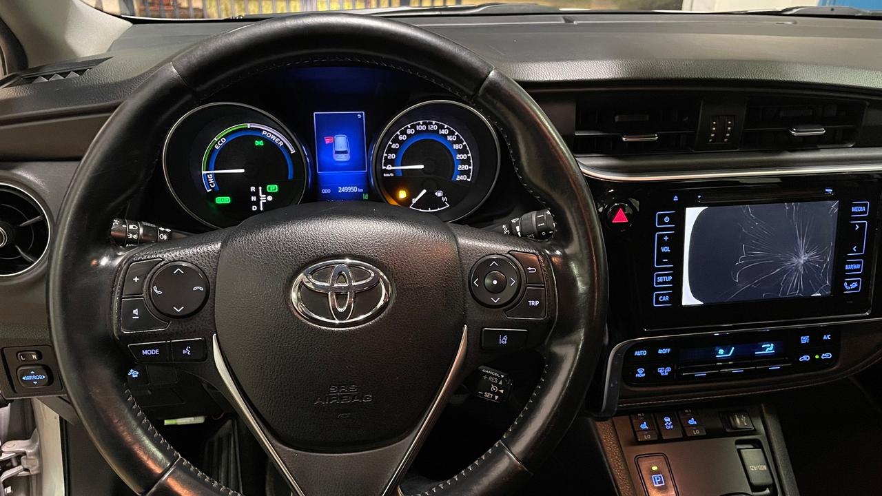 Toyota Auris Touring Sports 1.8 Hybrid Business (Taxi)