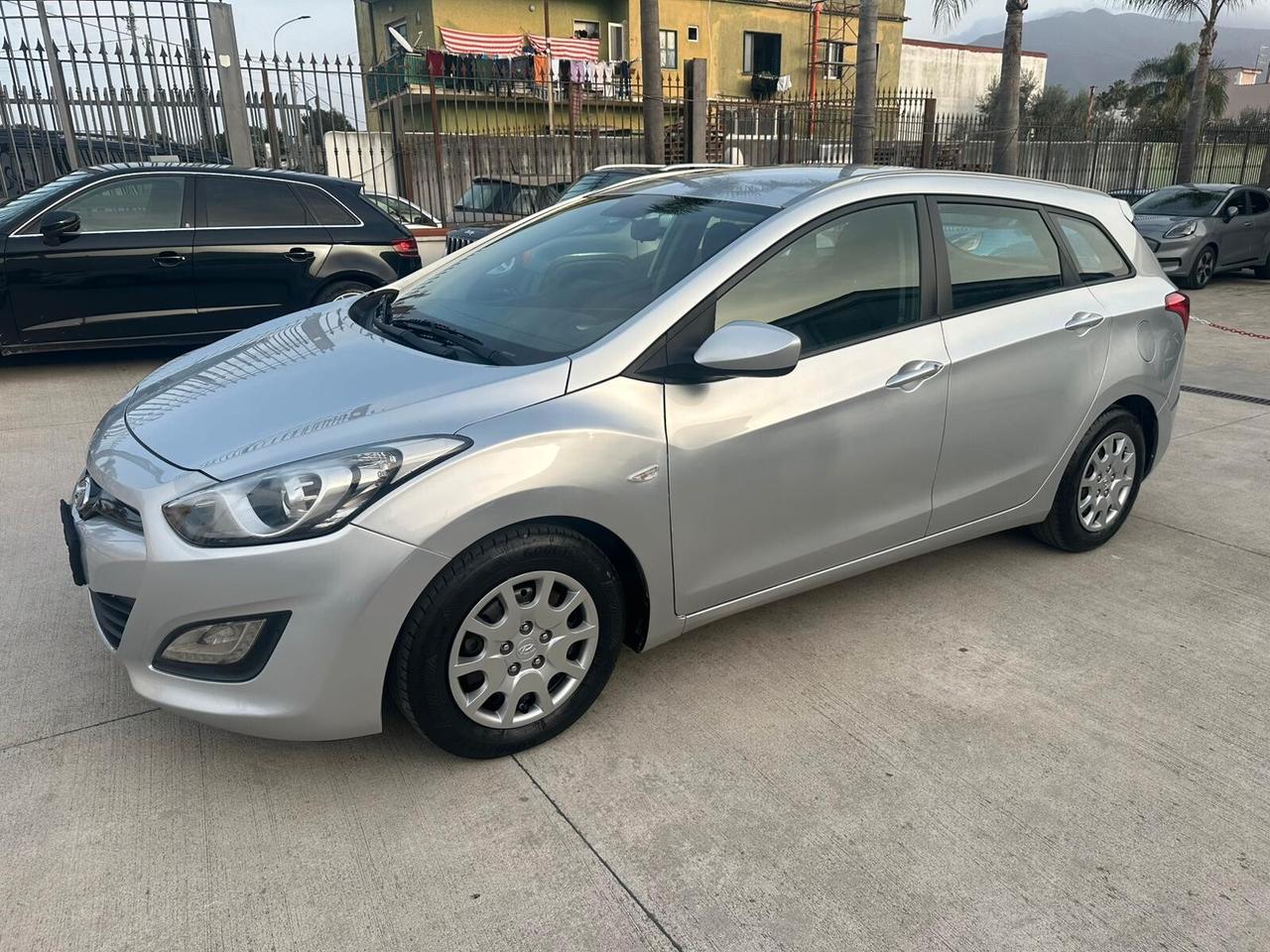 Hyundai i30 1.6 CRDi STATION WAGON Comfort