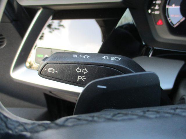 AUDI A3 SPB 35 TFSI S-tronic Business Advanced LED