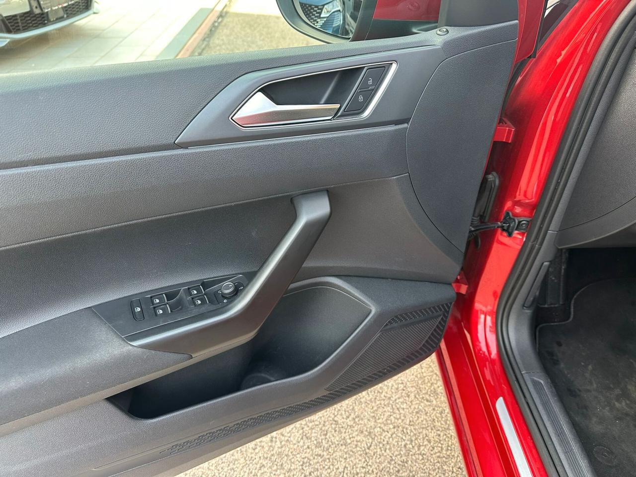 Taigo 1.0 TSI 110 CV DSG R-Line
