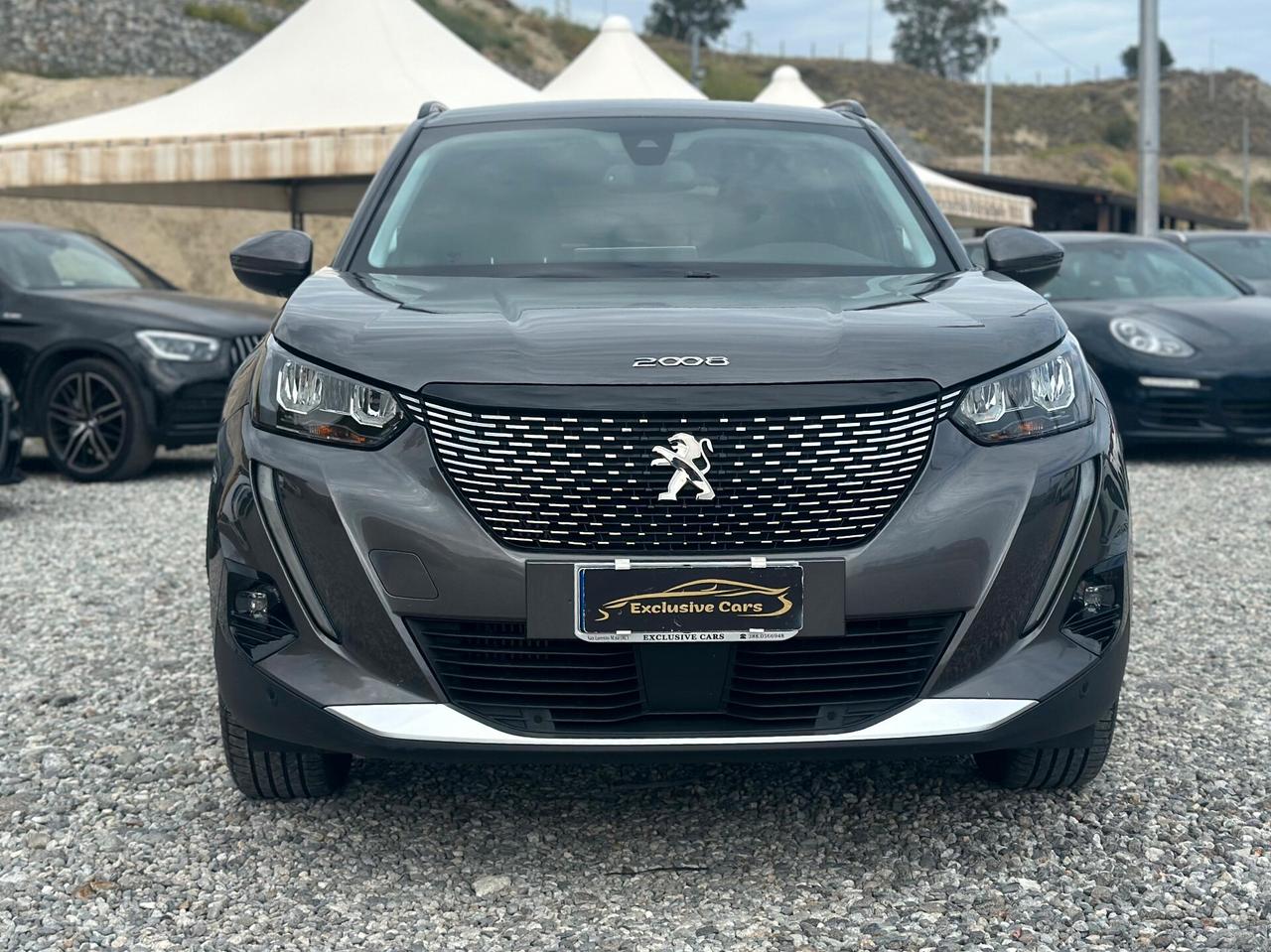 Peugeot 2008 BlueHDi 100 S&S Allure Navi Pack
