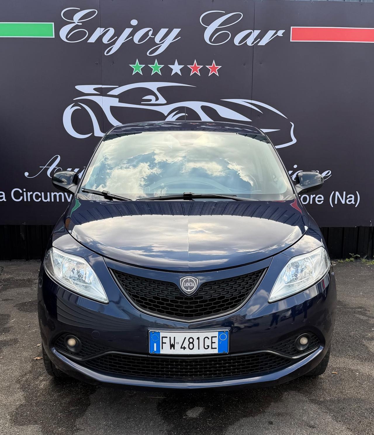 Lancia Ypsilon 0.9 TwinAir 5 porte Metano Ecochic Platinum