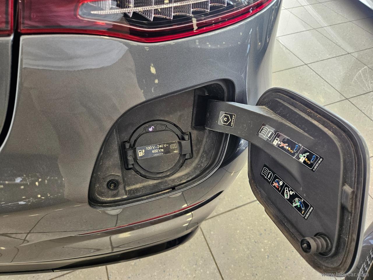 MERCEDES-BENZ GLC 300 de 4M Plug-in hybrid Coupé Prem.